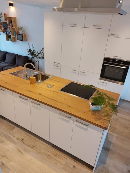 Apartmán Aux Six Fontaines Herve Exteriér fotografie